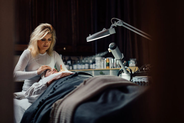 expert esthetician eva at esspa