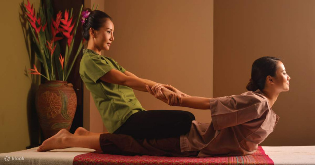 Thai Floor Massage Special at ESSpa